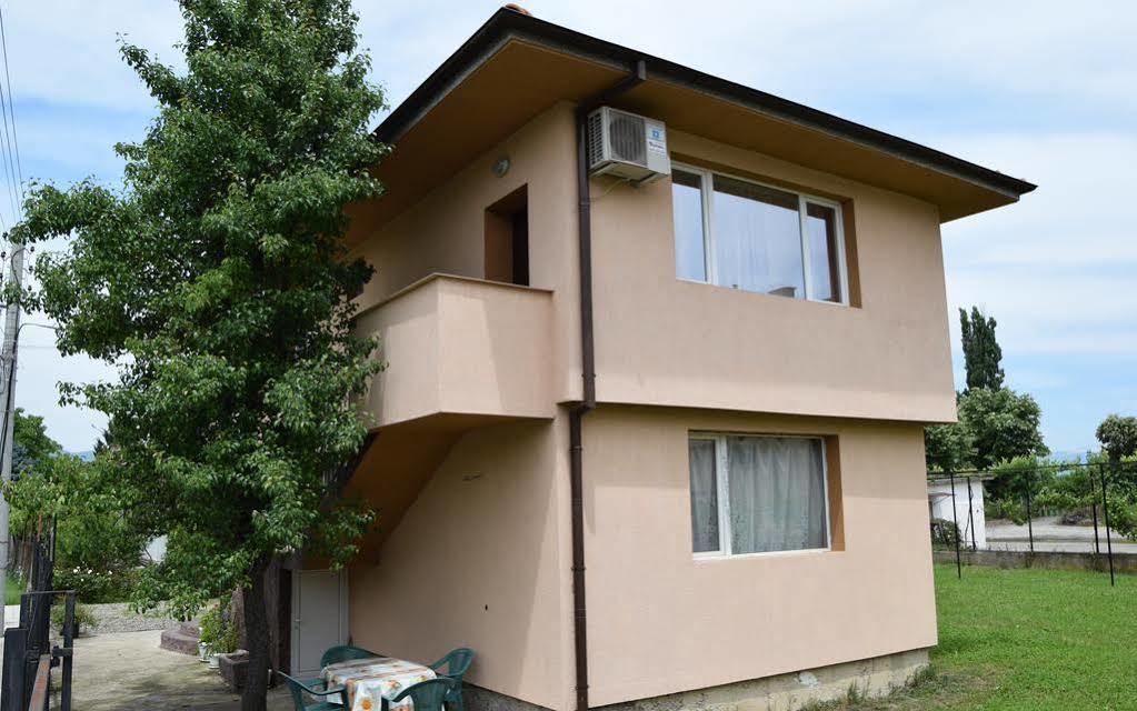 Mariana Apartment 帕维尔巴尼亚 外观 照片
